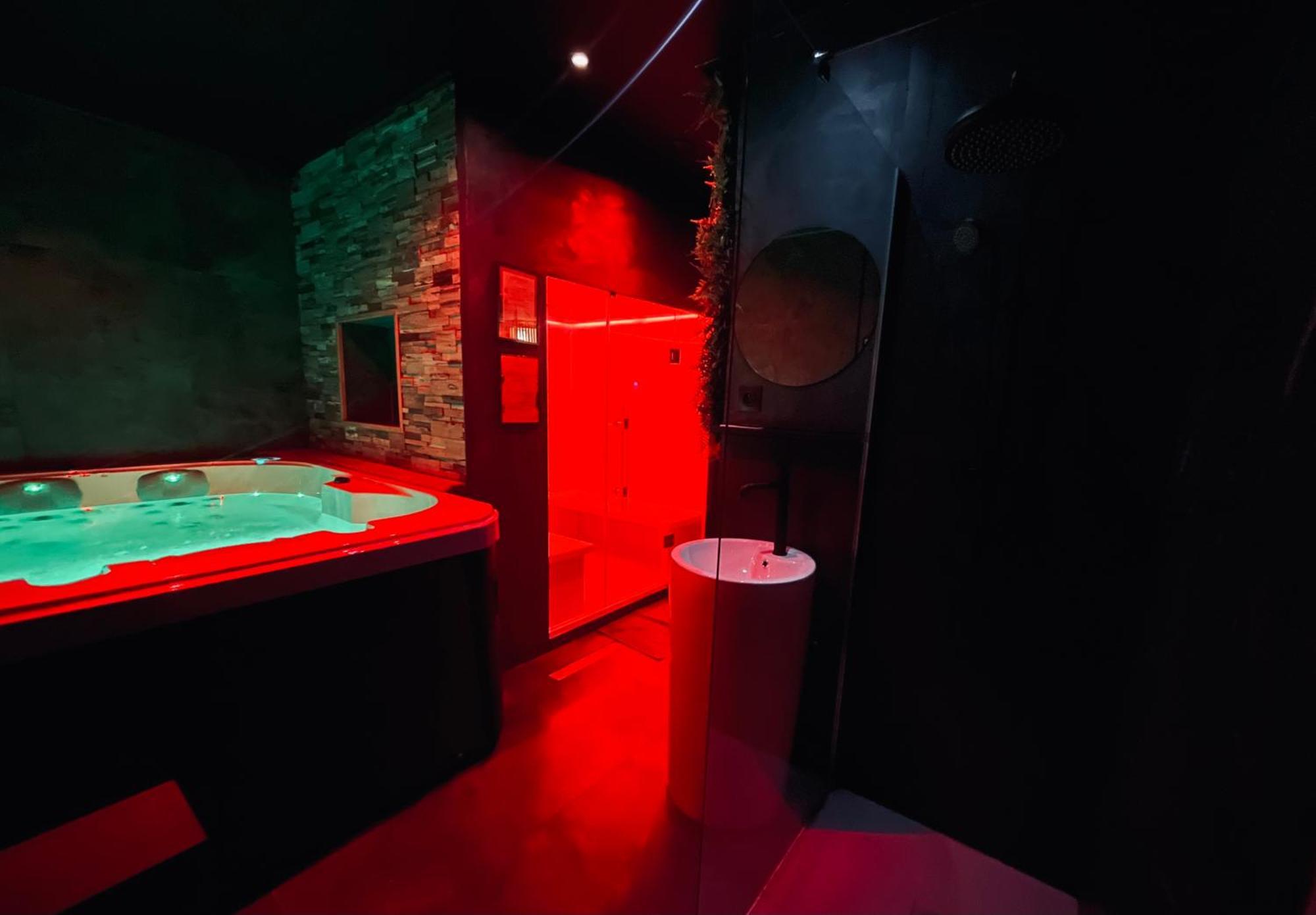 Love Room - Espace Bien Etre L'Osmose וימרה מראה חיצוני תמונה